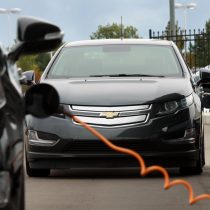 Фотография модели Chevrolet Volt 2011 - фото 7 Фотография экоавто Chevrolet Volt 2011 - фото 7