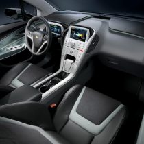 Фотография модели Chevrolet Volt 2011 - фото 59 Фотография экоавто Chevrolet Volt 2011 - фото 59