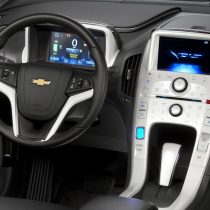 Фотография модели Chevrolet Volt 2011 - фото 64 Фотография экоавто Chevrolet Volt 2011 - фото 64