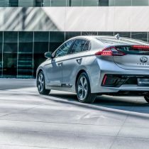 Фотография модели Hyundai Ioniq Electric - фото 2 Фотография экоавто Hyundai Ioniq Electric - фото 2