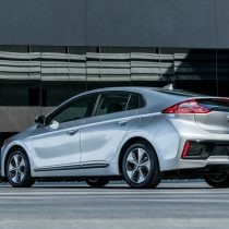 Фотография модели Hyundai Ioniq Electric - фото 4 Фотография экоавто Hyundai Ioniq Electric - фото 4
