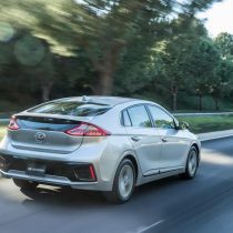 Фотография модели Hyundai Ioniq Electric - фото 12 Фотография экоавто Hyundai Ioniq Electric - фото 12