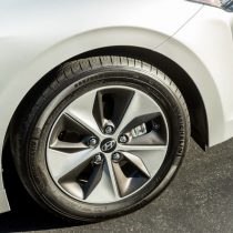 Фотография модели Hyundai Ioniq Electric - фото 15 Фотография экоавто Hyundai Ioniq Electric - фото 15