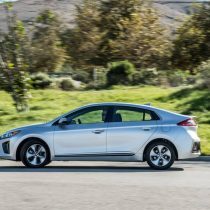 Фотография модели Hyundai Ioniq Electric - фото 21 Фотография экоавто Hyundai Ioniq Electric - фото 21