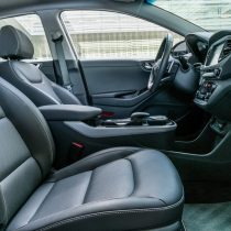 Фотография модели Hyundai Ioniq Electric - фото 31 Фотография экоавто Hyundai Ioniq Electric - фото 31