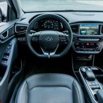 Фотография модели Hyundai Ioniq Electric - фото 50 Фотография экоавто Hyundai Ioniq Electric - фото 50