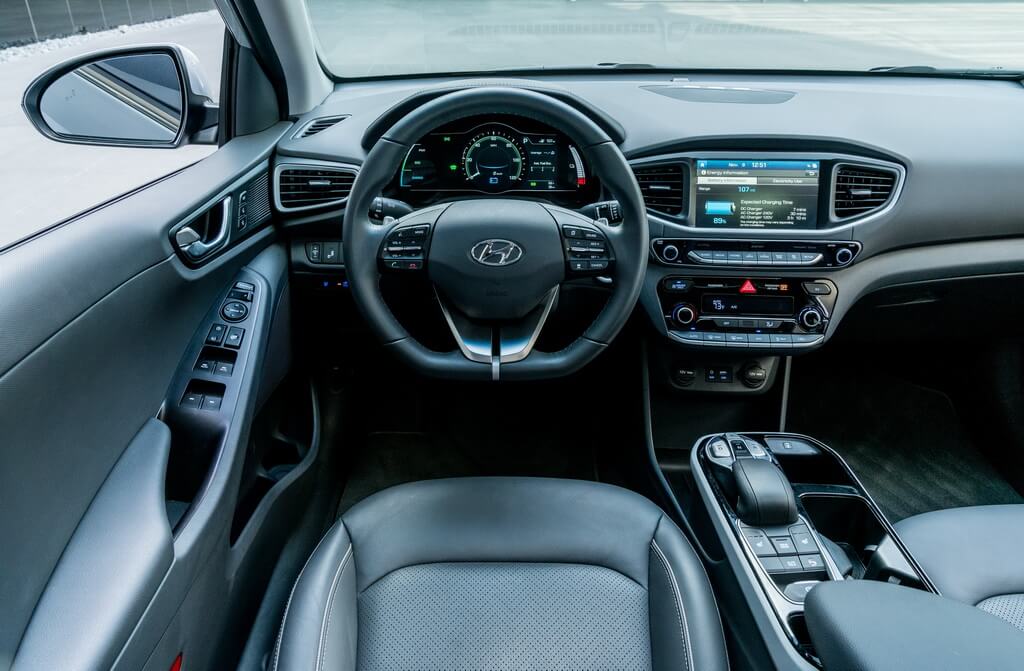 Фотография модели Hyundai Ioniq Electric - фото 50 Фотография экоавто Hyundai Ioniq Electric - фото 50