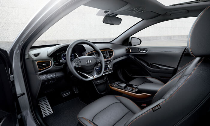 Интерьер Hyundai IONIQ Electric Интерьер Hyundai IONIQ Electric