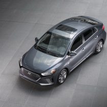 Фотография модели Hyundai Ioniq Hybrid - фото 2 Фотография экоавто Hyundai Ioniq Hybrid - фото 2