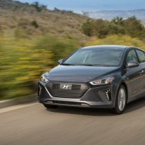 Фотография модели Hyundai Ioniq Hybrid - фото 5 Фотография экоавто Hyundai Ioniq Hybrid - фото 5