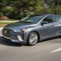 Фотография модели Hyundai Ioniq Hybrid - фото 13 Фотография экоавто Hyundai Ioniq Hybrid - фото 13