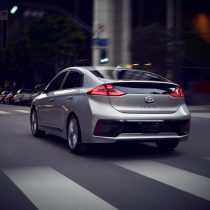 Фотография модели Hyundai Ioniq Hybrid - фото 25 Фотография экоавто Hyundai Ioniq Hybrid - фото 25
