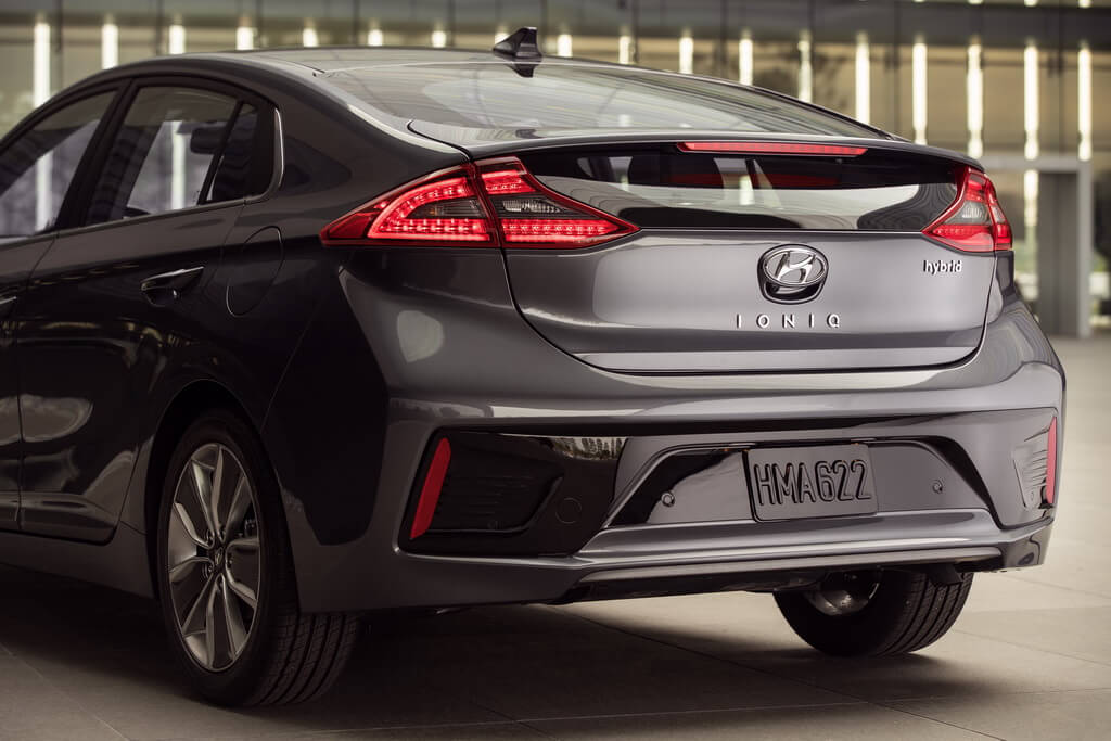 Фотография модели Hyundai Ioniq Hybrid - фото 34 Фотография экоавто Hyundai Ioniq Hybrid - фото 34