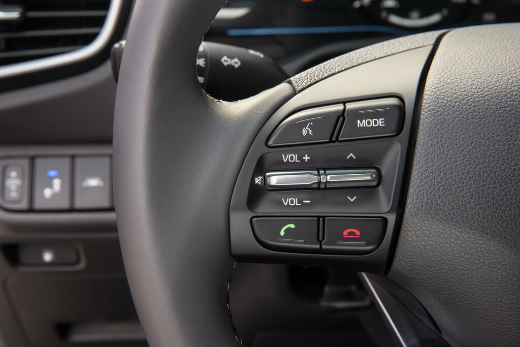 Фотография модели Hyundai Ioniq Hybrid - фото 49 Фотография экоавто Hyundai Ioniq Hybrid - фото 49