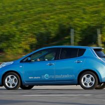 Фотография модели Nissan Leaf 2010 (24 кВт•ч) - фото 15 Фотография экоавто Nissan Leaf 2010 (24 кВт•ч) - фото 15