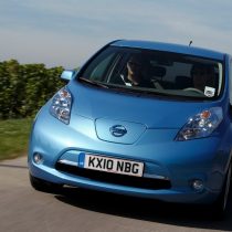 Фотография модели Nissan Leaf 2010 (24 кВт•ч) - фото 21 Фотография экоавто Nissan Leaf 2010 (24 кВт•ч) - фото 21
