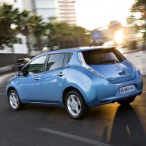 Фотография модели Nissan Leaf 2010 (24 кВт•ч) - фото 24 Фотография экоавто Nissan Leaf 2010 (24 кВт•ч) - фото 24