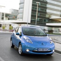 Фотография модели Nissan Leaf 2010 (24 кВт•ч) - фото 40 Фотография экоавто Nissan Leaf 2010 (24 кВт•ч) - фото 40