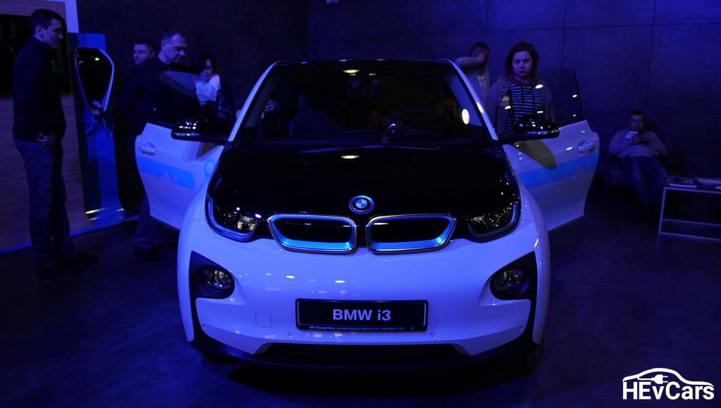 Фотография с выставки Plug-In Ukraine 2017 BMW i3 (94 Ah) BMW i3 (94 Ah) на выставке Plug-In Ukraine 2017