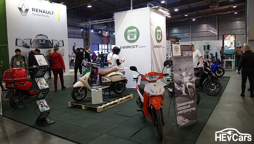 Фотографии электроскутеров UGBEST на Plug-In Ukraine 2017 Электроскутеры UGBEST на выставке Plug-In Ukraine 2017