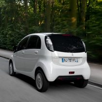 Фотография модели Citroen C-Zero - фото 19 Фотография экоавто Citroen C-Zero - фото 19