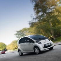 Фотография модели Citroen C-Zero - фото 17 Фотография экоавто Citroen C-Zero - фото 17