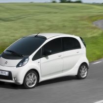 Фотография модели Citroen C-Zero - фото 9 Фотография экоавто Citroen C-Zero - фото 9