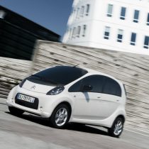 Фотография модели Citroen C-Zero - фото 4 Фотография экоавто Citroen C-Zero - фото 4