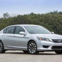 Фотография модели Honda Accord Hybrid 2014 - фото 31 Фотография экоавто Honda Accord Hybrid 2014 - фото 31