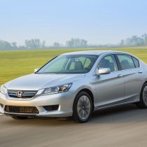 Фотография модели Honda Accord Hybrid 2014 - фото 34 Фотография экоавто Honda Accord Hybrid 2014 - фото 34