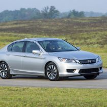 Фотография модели Honda Accord Hybrid 2014 - фото 37 Фотография экоавто Honda Accord Hybrid 2014 - фото 37
