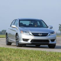 Фотография модели Honda Accord Hybrid 2014 - фото 39 Фотография экоавто Honda Accord Hybrid 2014 - фото 39