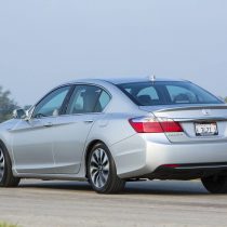 Фотография модели Honda Accord Hybrid 2014 - фото 40 Фотография экоавто Honda Accord Hybrid 2014 - фото 40