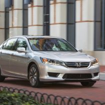 Фотография модели Honda Accord Hybrid 2014 - фото 43 Фотография экоавто Honda Accord Hybrid 2014 - фото 43