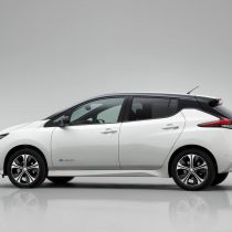 Фотография модели Nissan Leaf 2018 - фото 7 Фотография экоавто Nissan Leaf 2018 - фото 7