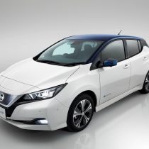 Фотография модели Nissan Leaf 2018 - фото 8 Фотография экоавто Nissan Leaf 2018 - фото 8