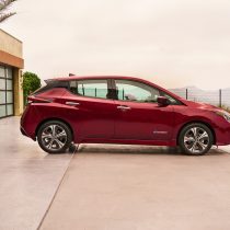 Фотография модели Nissan Leaf 2018 - фото 32 Фотография экоавто Nissan Leaf 2018 - фото 32