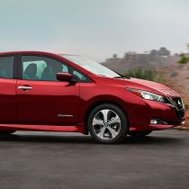 Фотография модели Nissan Leaf 2018 - фото 36 Фотография экоавто Nissan Leaf 2018 - фото 36