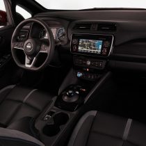 Фотография модели Nissan Leaf 2018 - фото 47 Фотография экоавто Nissan Leaf 2018 - фото 47