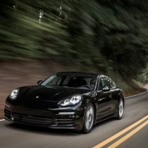 Фотография модели Porsche Panamera S E-Hybrid - фото 13 Фотография экоавто Porsche Panamera S E-Hybrid - фото 13