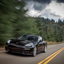 Фотография модели Porsche Panamera S E-Hybrid - фото 14 Фотография экоавто Porsche Panamera S E-Hybrid - фото 14