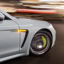 Фотография модели Porsche Panamera S E-Hybrid - фото 17 Фотография экоавто Porsche Panamera S E-Hybrid - фото 17
