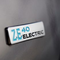 Фотография модели Renault ZOE Z.E. 40 (2017) - фото 8 Фотография экоавто Renault ZOE Z.E. 40 (2017) - фото 8