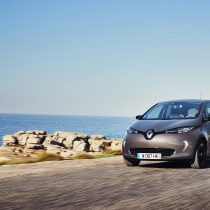 Фотография модели Renault ZOE Z.E. 40 (2017) - фото 36 Фотография экоавто Renault ZOE Z.E. 40 (2017) - фото 36