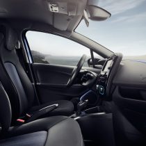 Фотография модели Renault ZOE Z.E. 40 (2017) - фото 62 Фотография экоавто Renault ZOE Z.E. 40 (2017) - фото 62