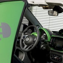 Фотография модели Smart Fortwo Electric Drive 2017 - фото 28 Фотография экоавто Smart Fortwo Electric Drive 2017 - фото 28