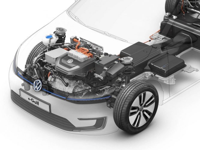 Расположение двигателя и батарей Volkswagen e-Golf Расположение двигателя и батарей Volkswagen e-Golf