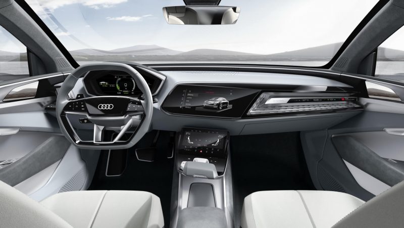 Салон Audi e-tron Sportback concept Салон Audi e-tron Sportback concept
