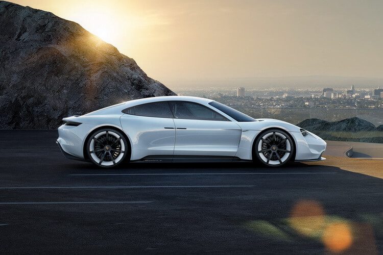 Porsche Concept Mission E — фото 3 Porsche Concept Mission E — фото 3