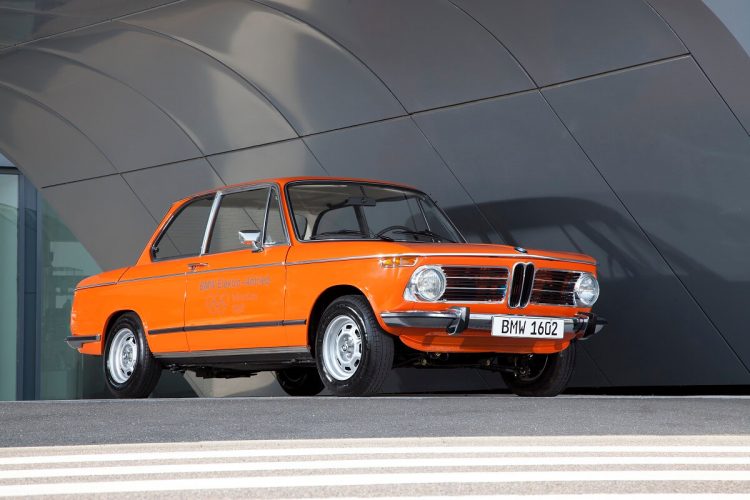 Электромобиль BMW 1602 Первый электромобиль BMW 1602